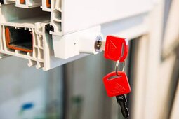 Как Отрегулировать Прижим Створки в Окне ПВХ?